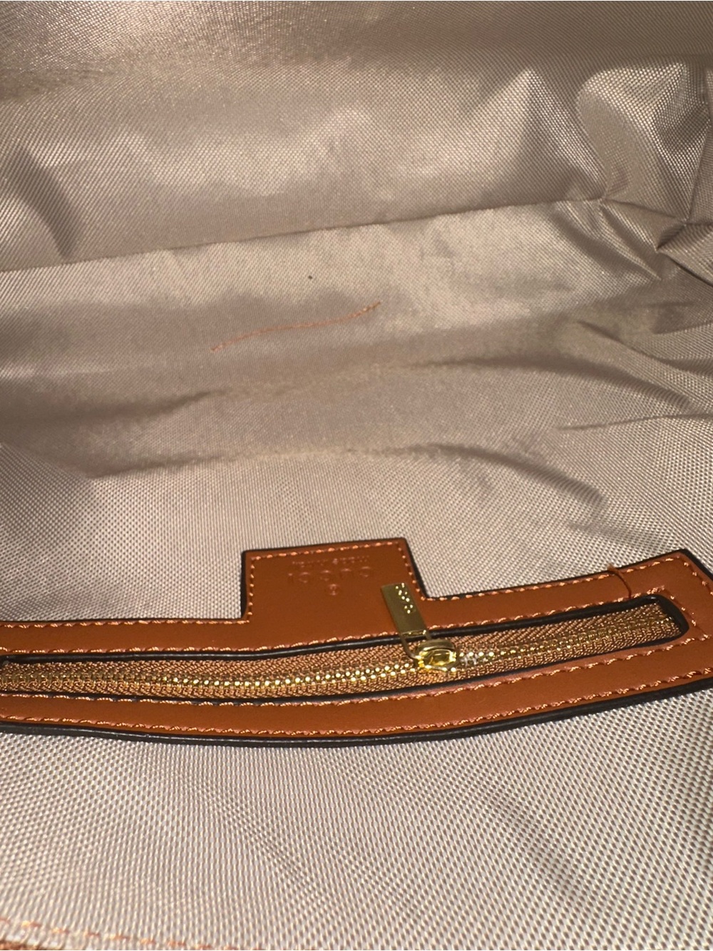 Classic Brown Shoulder Bag - Sleek Everyday Tote. New. . Not authentic - Picture 6 of 7